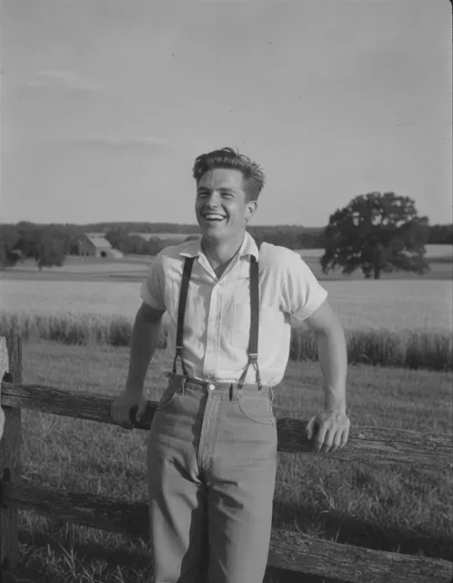 Black-and-white photo